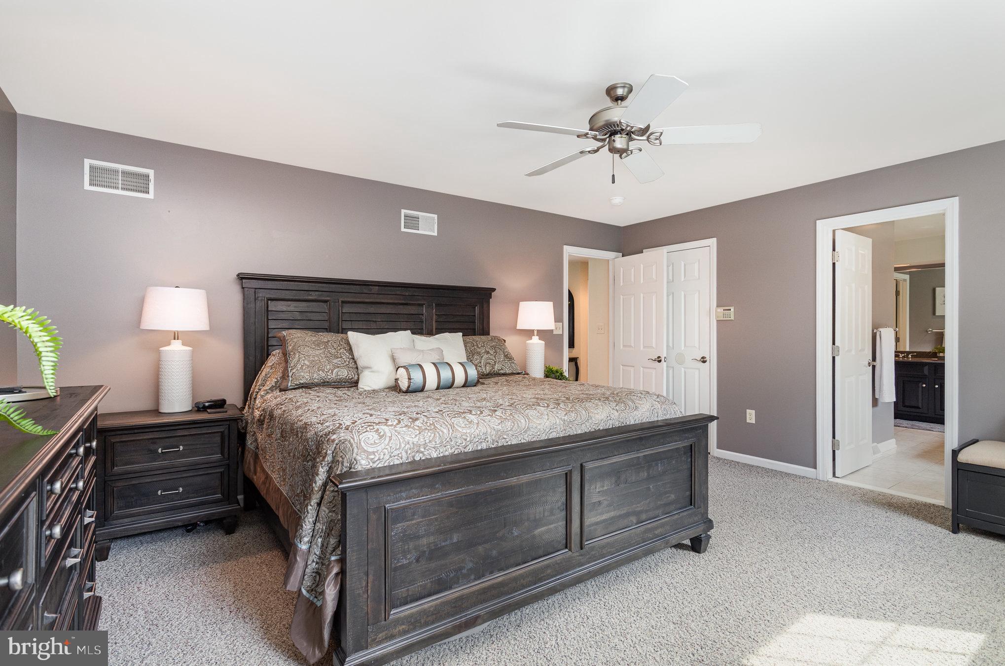 THE MEADOWS - Residential