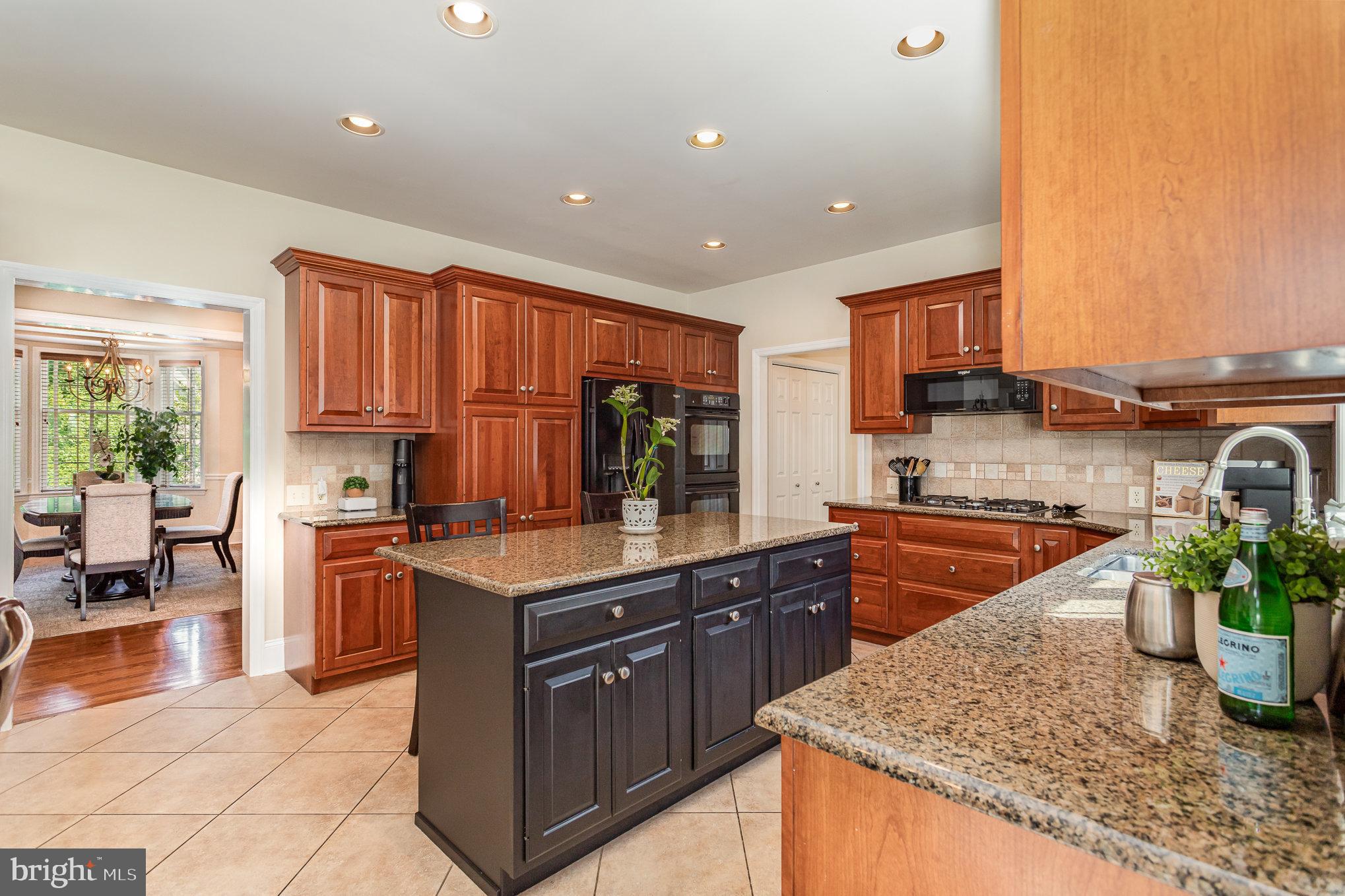 THE MEADOWS - Residential