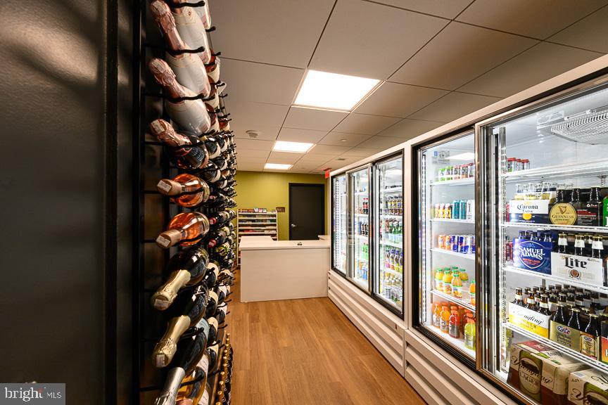 MONTEBELLO - Residential