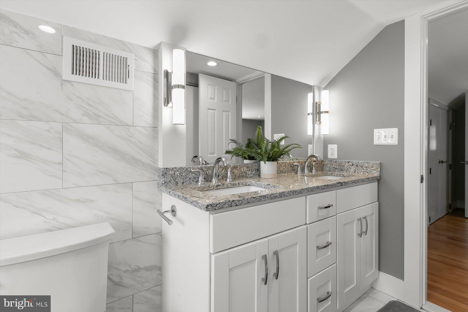 WHEATON OUT RES. (2) - Residential