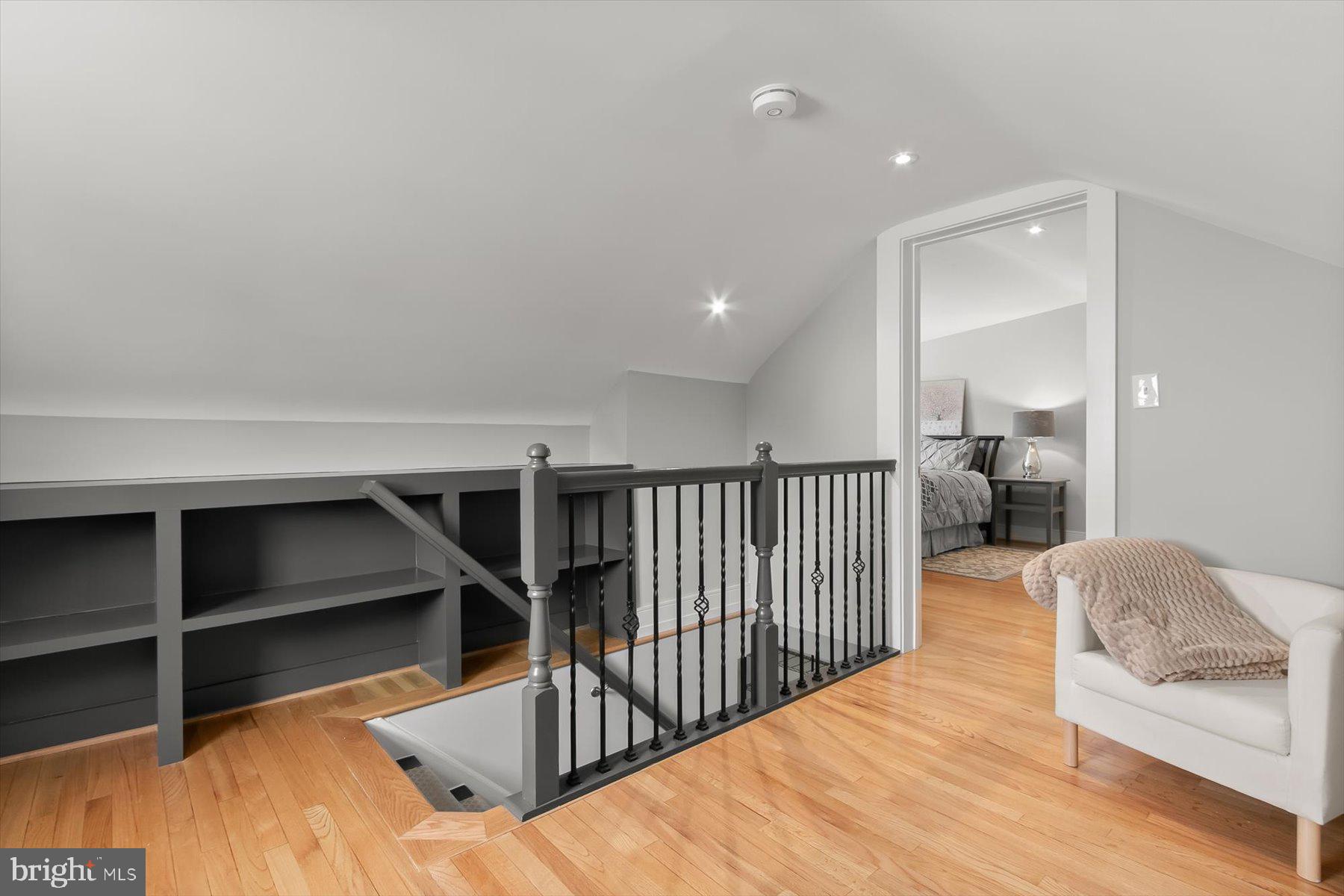 WHEATON OUT RES. (2) - Residential