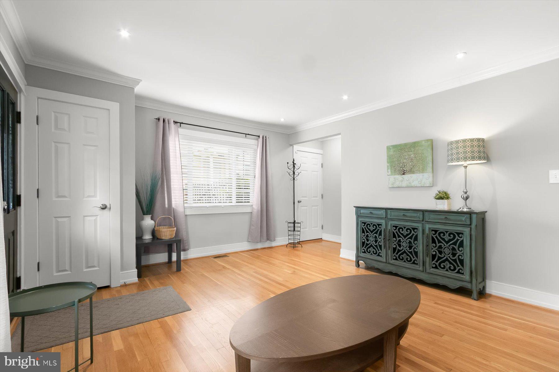 WHEATON OUT RES. (2) - Residential