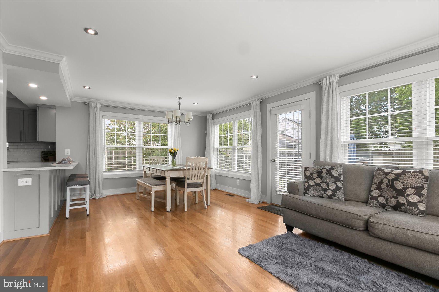 WHEATON OUT RES. (2) - Residential