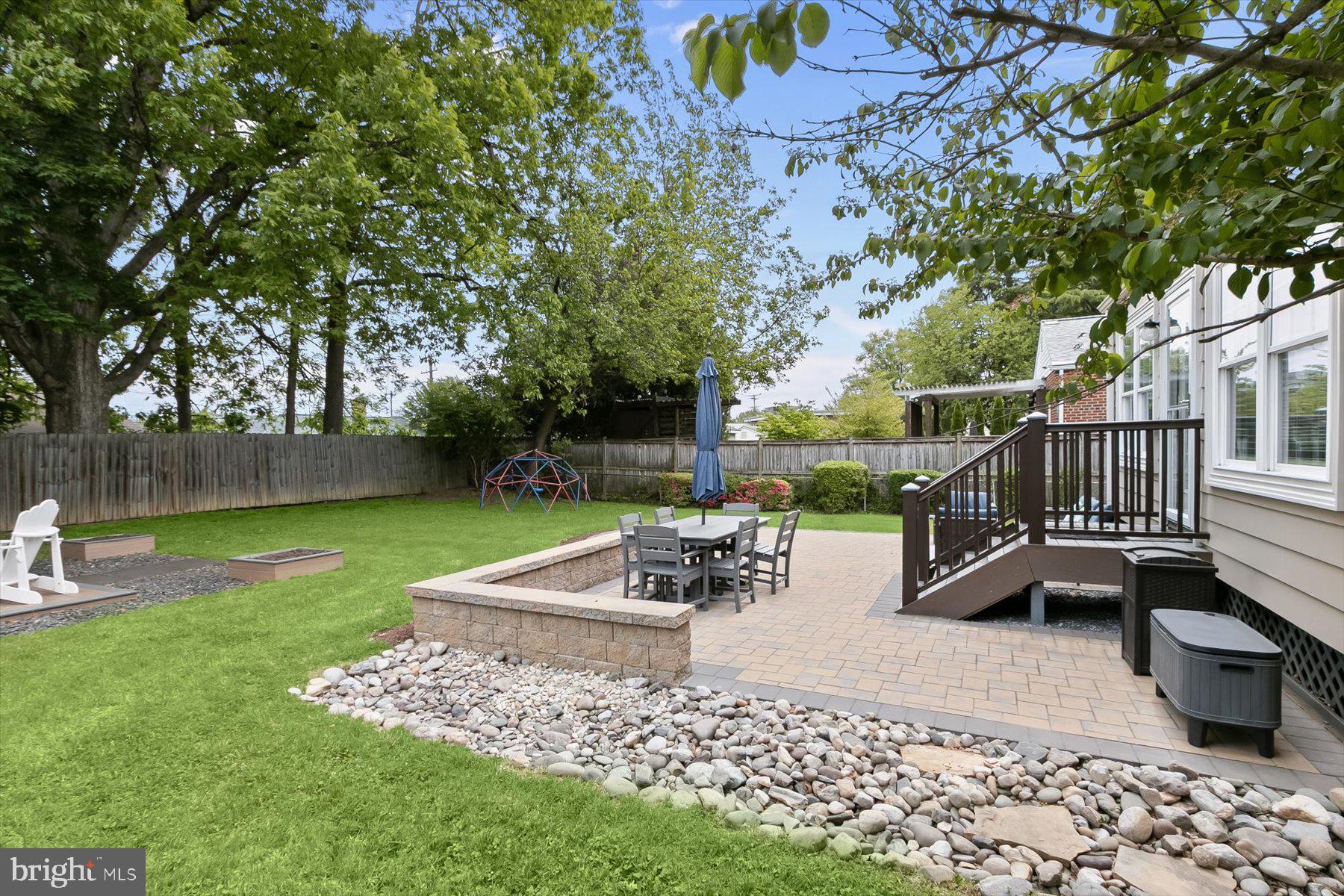 WHEATON OUT RES. (2) - Residential