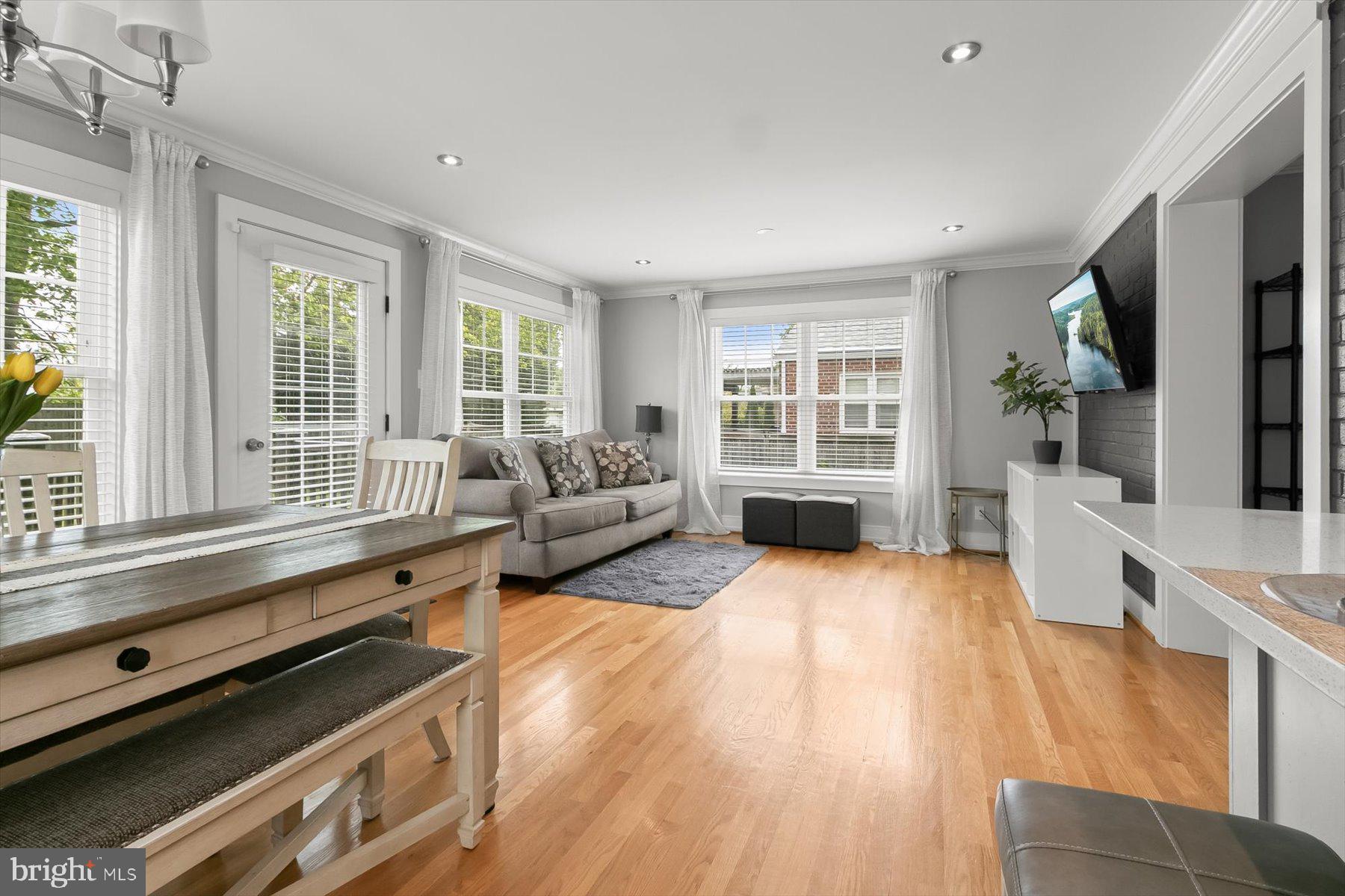 WHEATON OUT RES. (2) - Residential