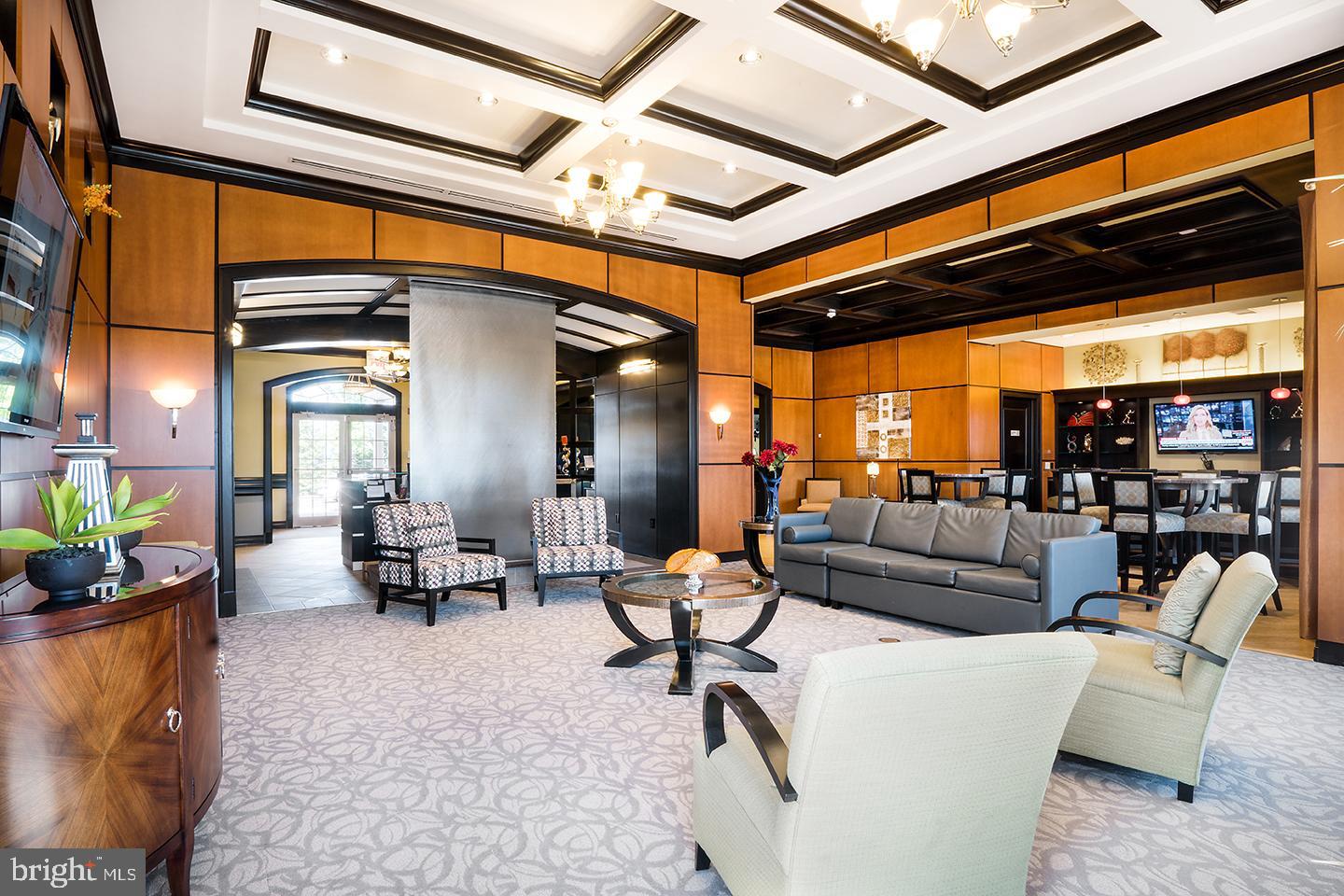 735 GRAND CENTRAL DRIVE