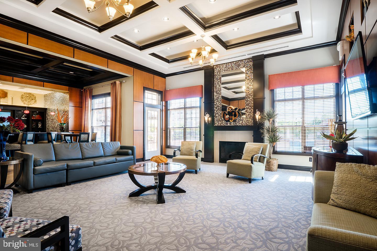 735 GRAND CENTRAL DRIVE