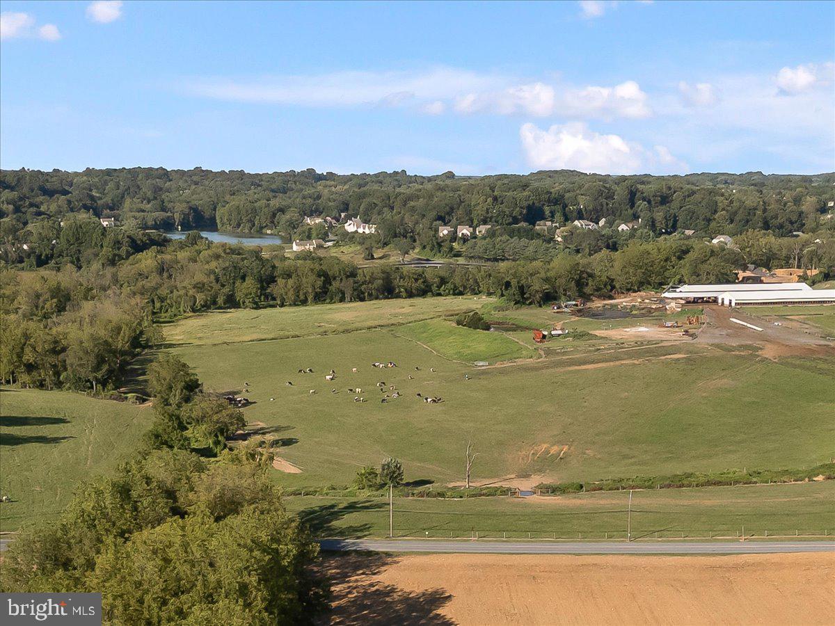 BROAD RUN - Residential