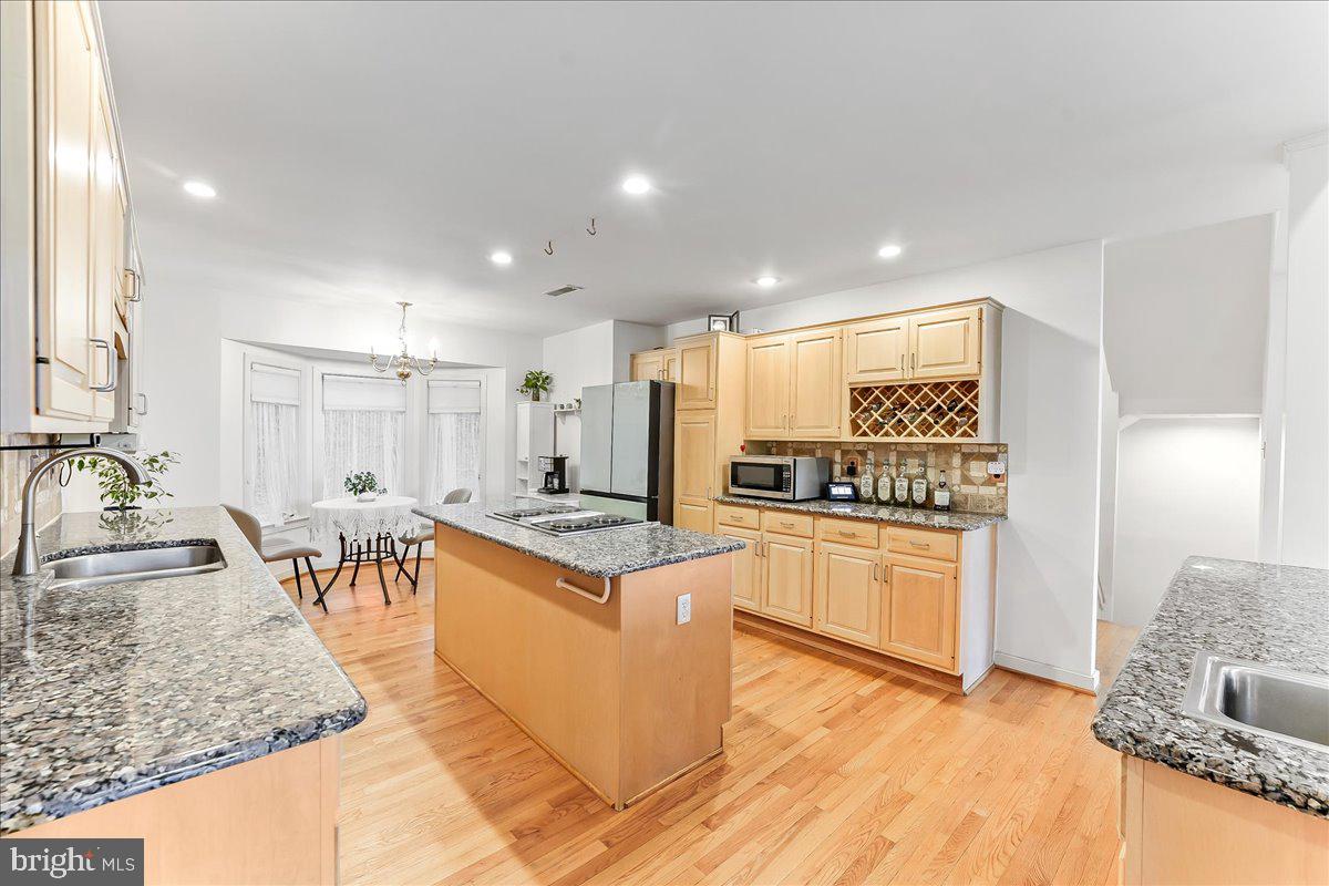 BROAD RUN - Residential