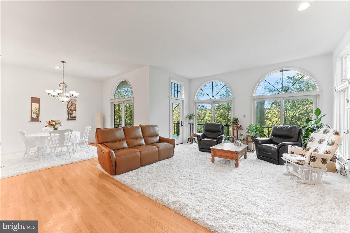 BROAD RUN - Residential