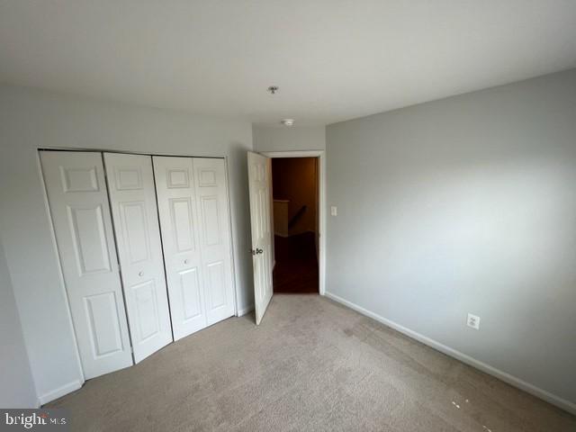 NORTH CROSSING - Residential Lease