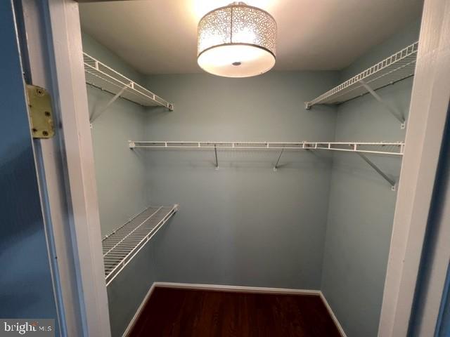 NORTH CROSSING - Residential Lease