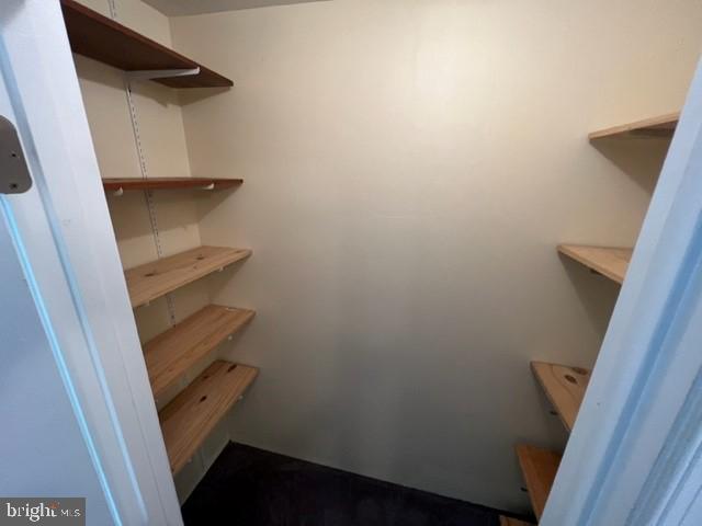 NORTH CROSSING - Residential Lease