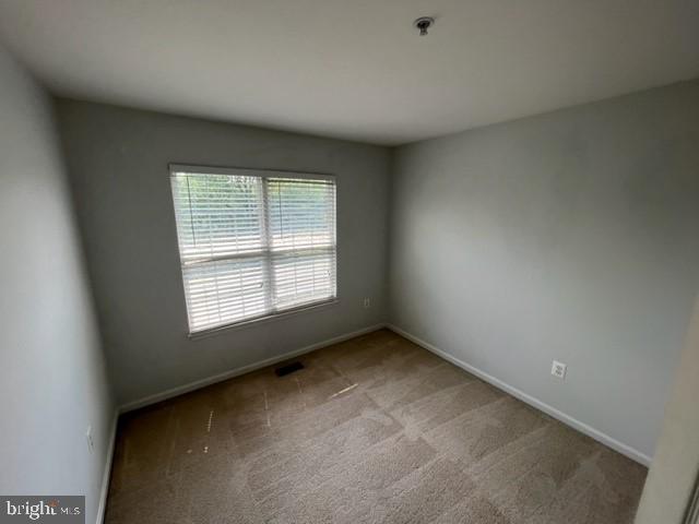 NORTH CROSSING - Residential Lease