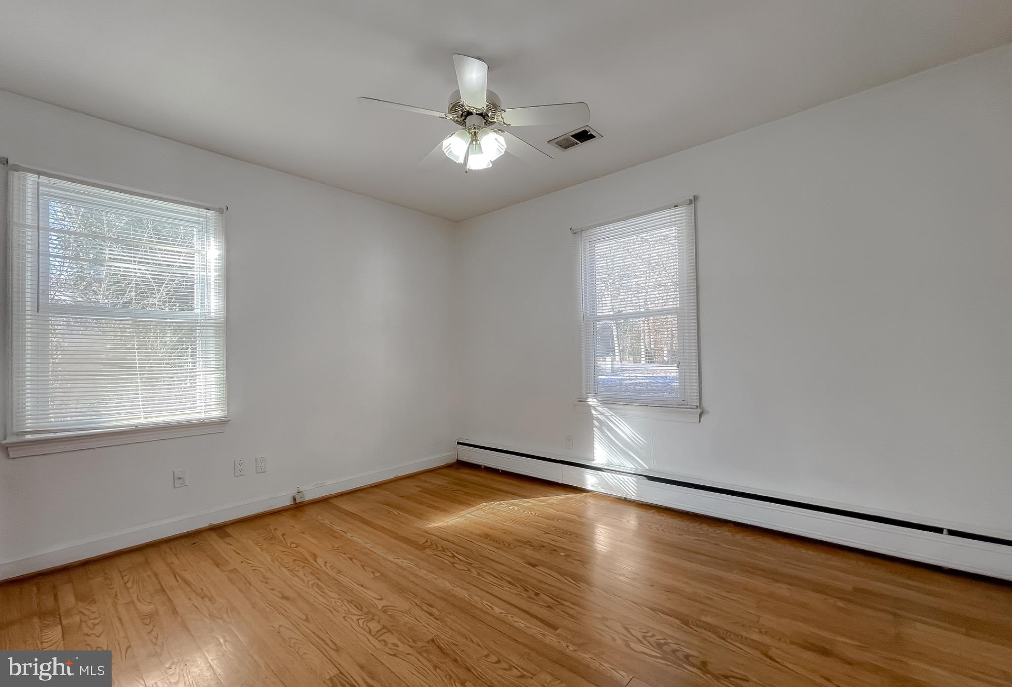 TOWN CREEK - Residential