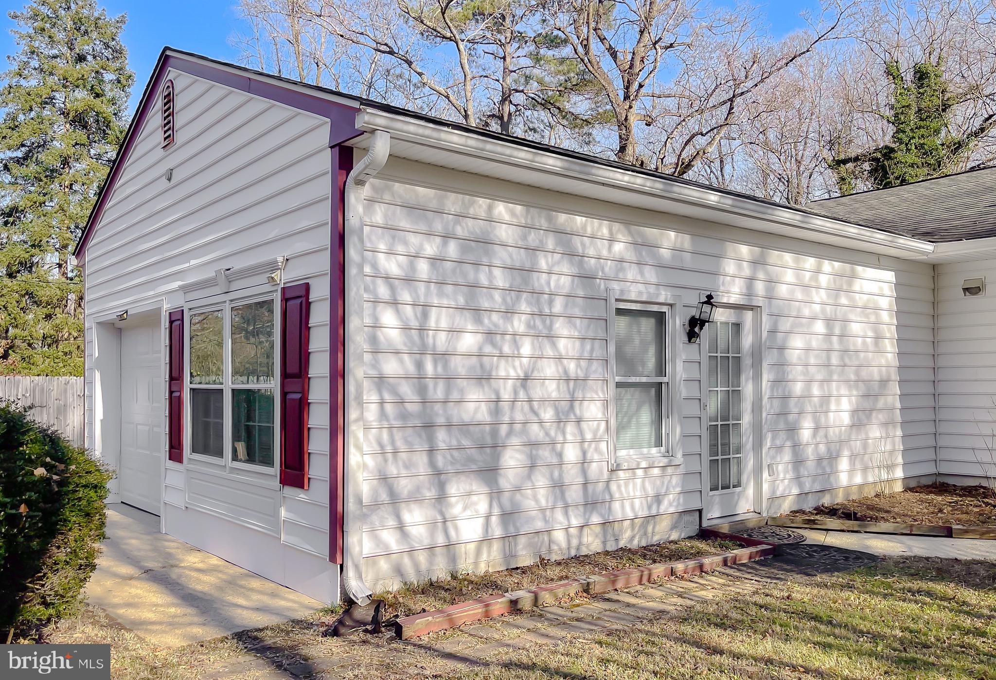 TOWN CREEK - Residential