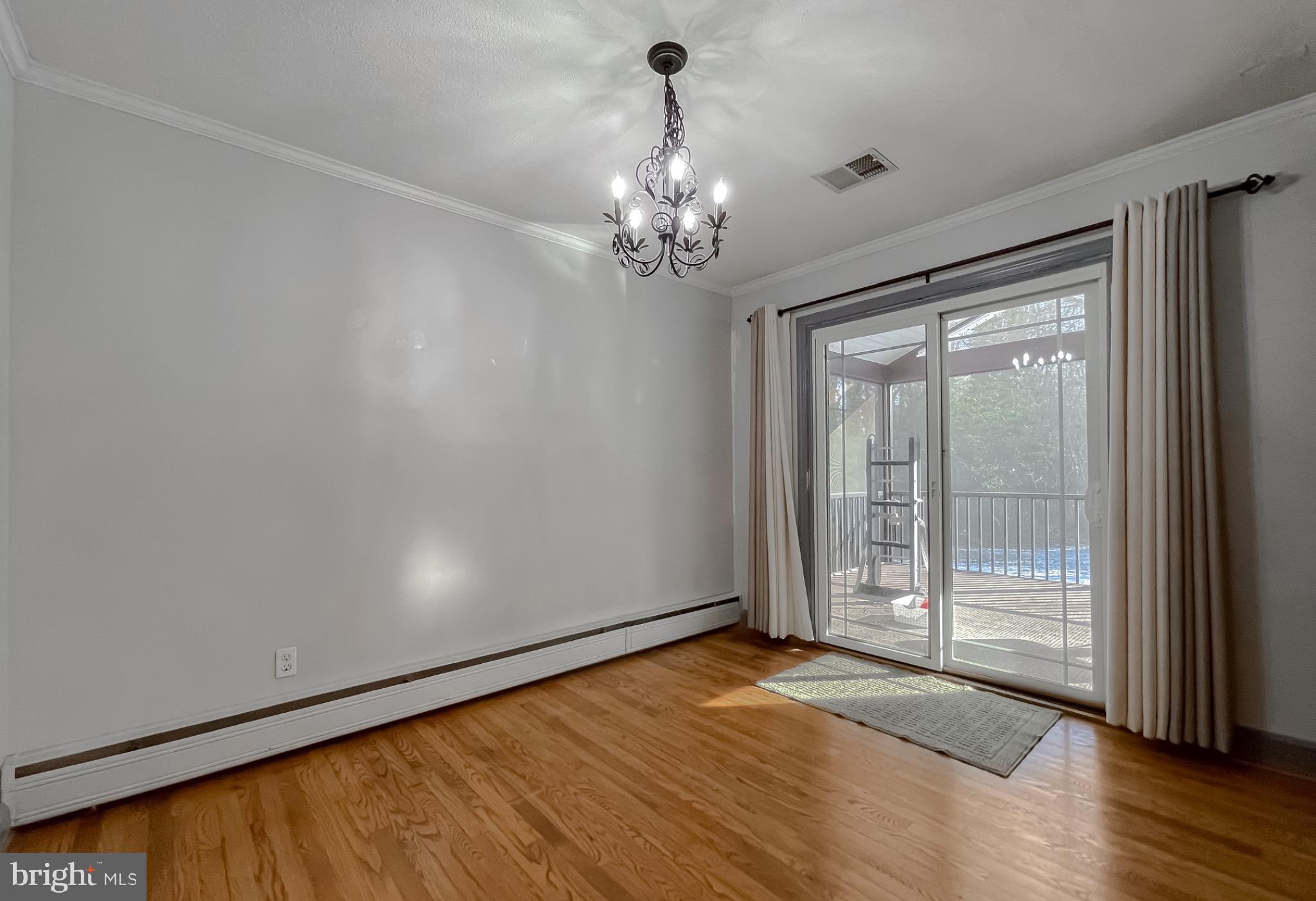 TOWN CREEK - Residential