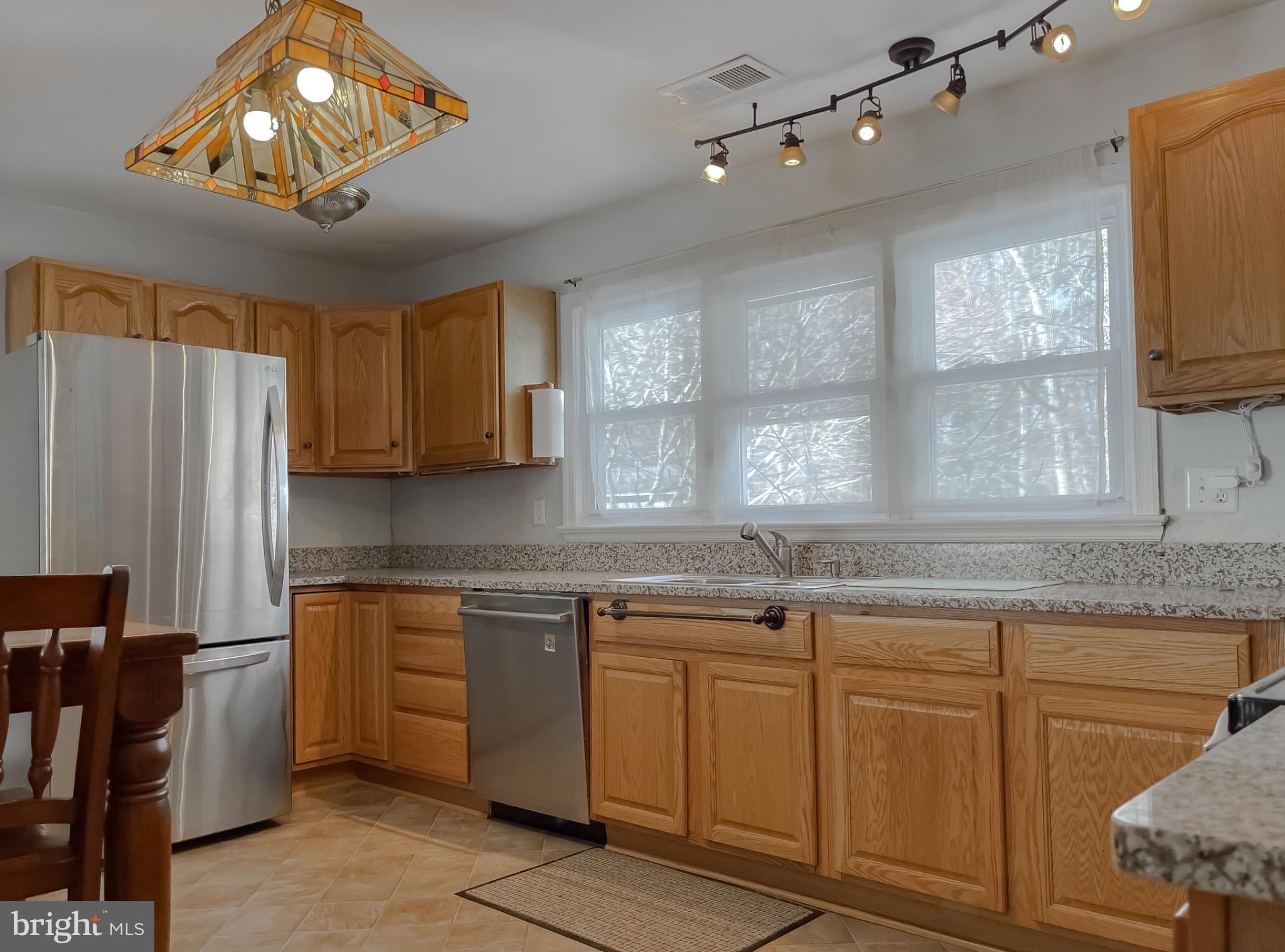 TOWN CREEK - Residential