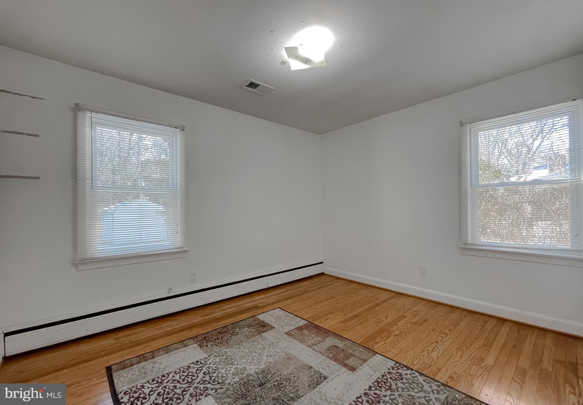 TOWN CREEK - Residential