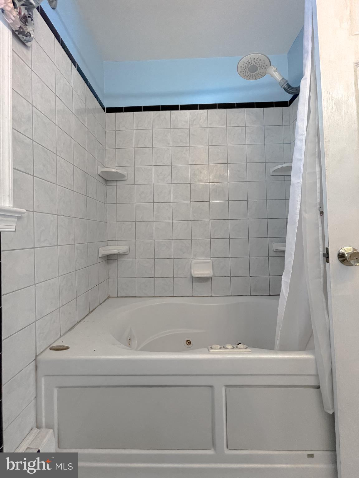 TOWN CREEK - Residential