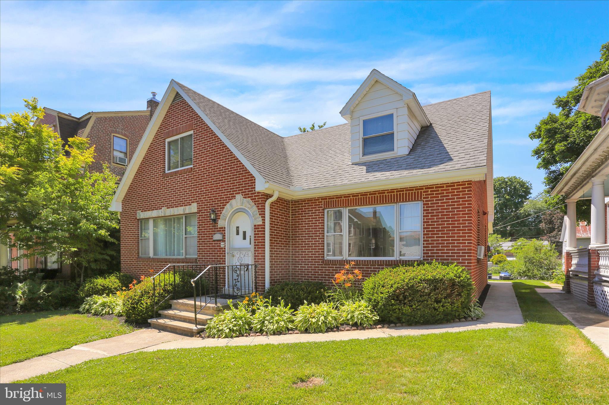 337 E MAIN STREET