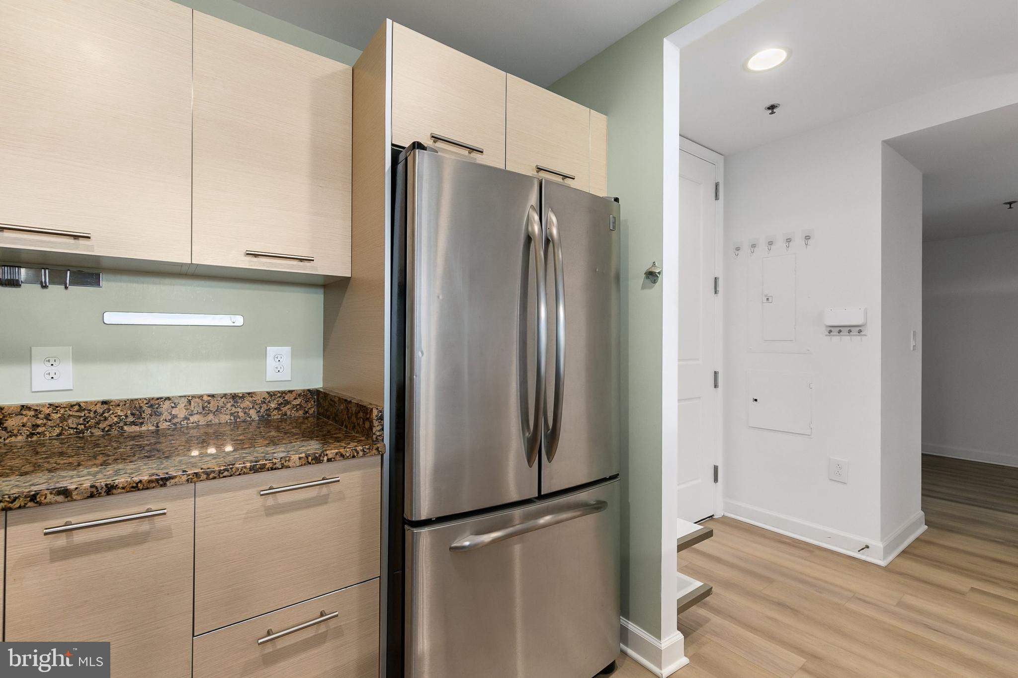 MIDTOWN BETHESDA NORTH - Residential