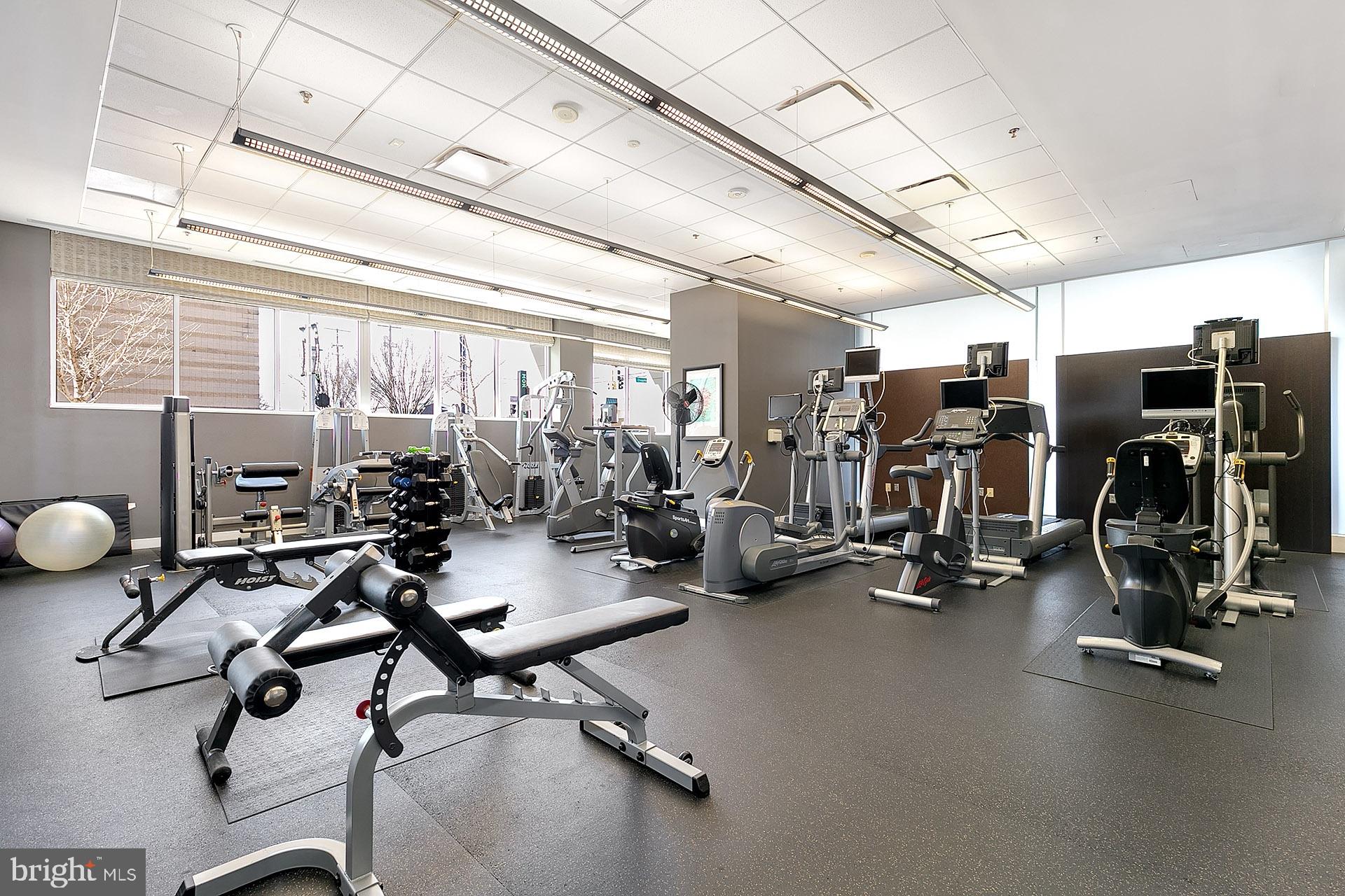 MIDTOWN BETHESDA NORTH - Residential