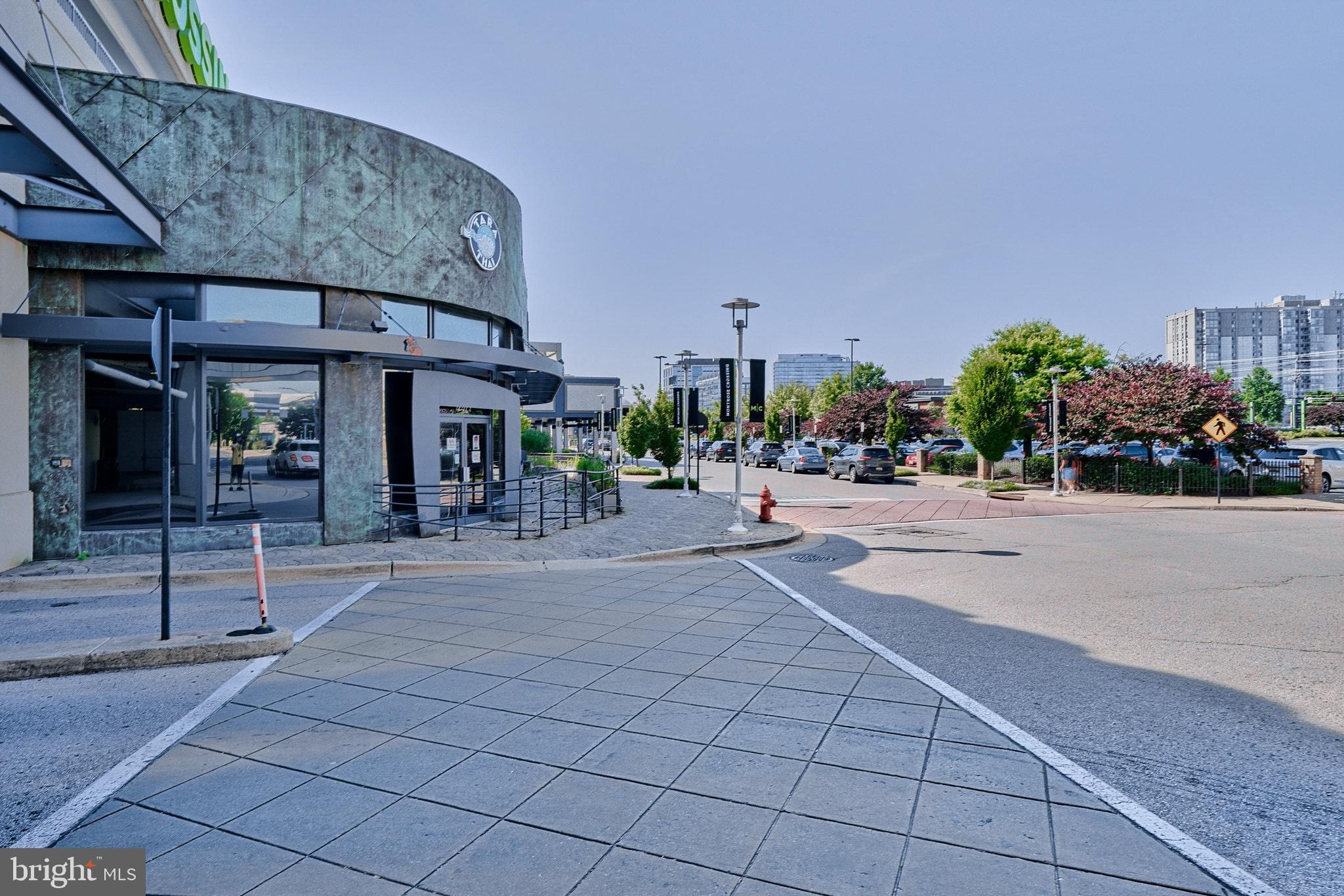 MIDTOWN BETHESDA NORTH - Residential