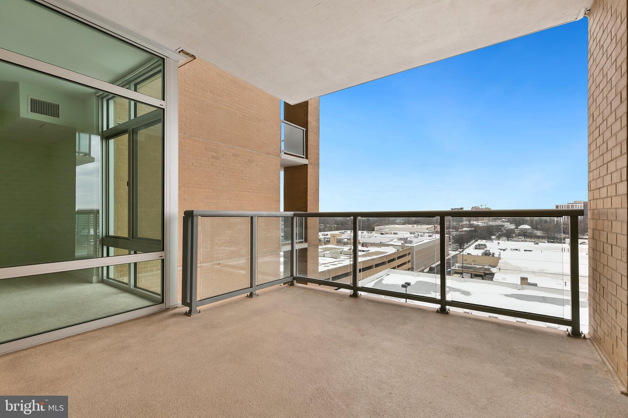 MIDTOWN BETHESDA NORTH - Residential