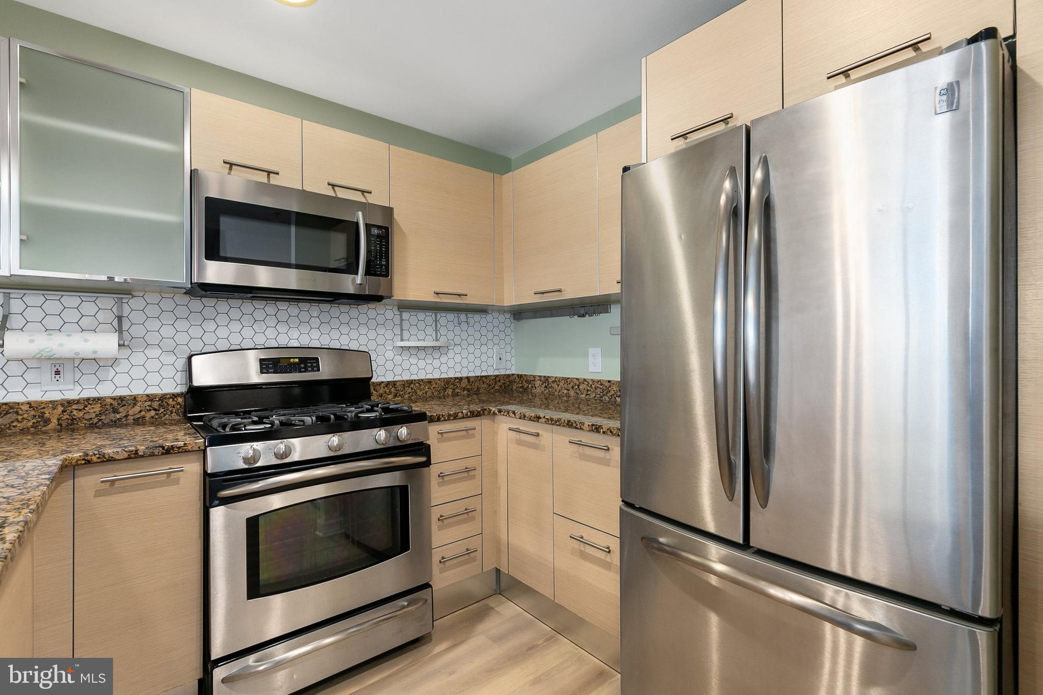 MIDTOWN BETHESDA NORTH - Residential