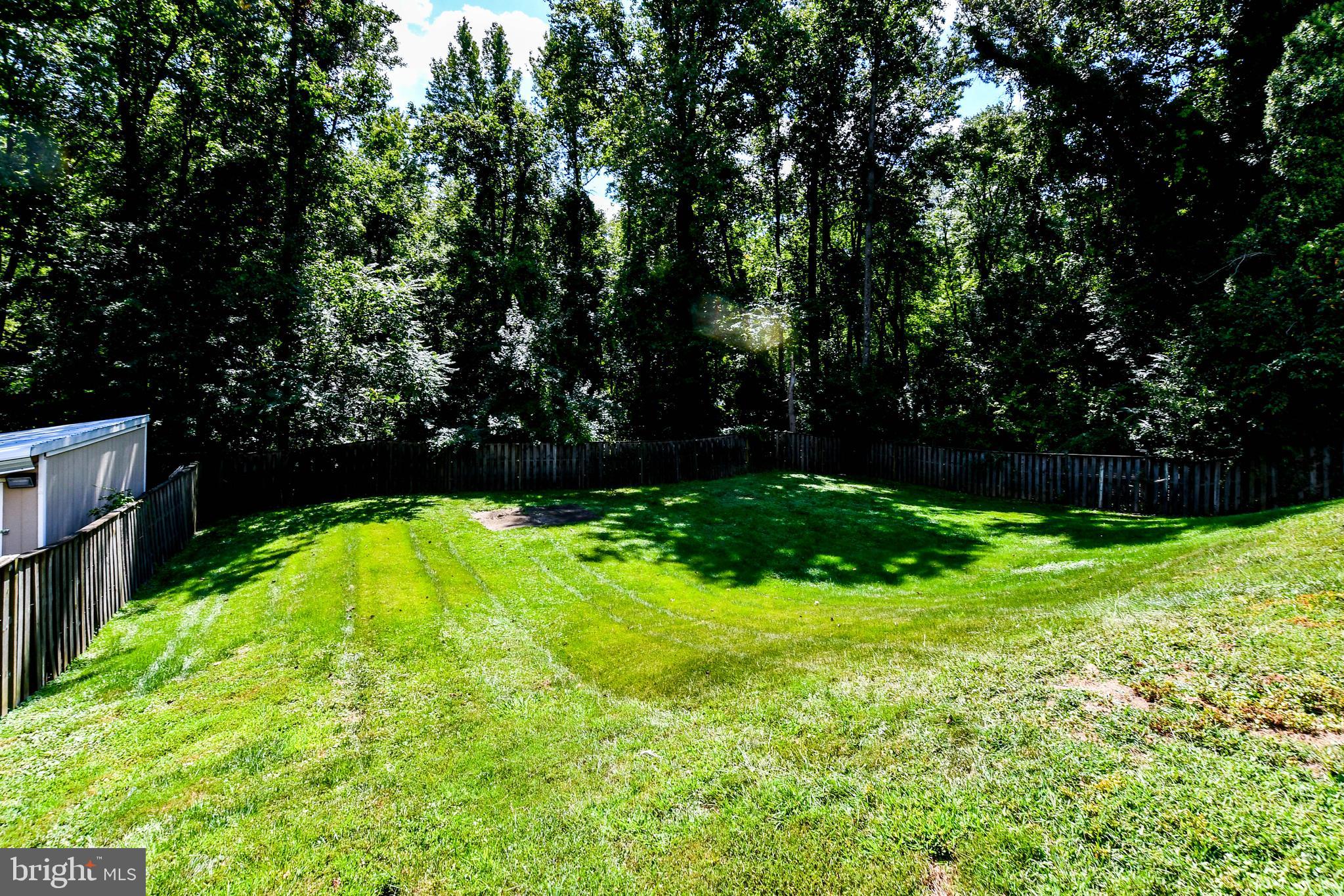 CHRIS MAR MANOR - Residential