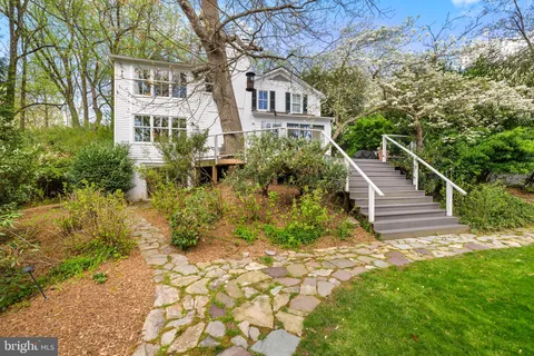 6139 Franklin Park Road, McLean, VA 22101 - #: VAFX2233754
