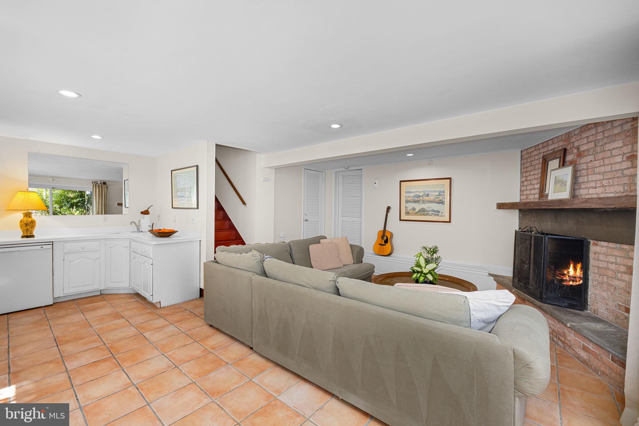 FRANKLIN PARK - Residential