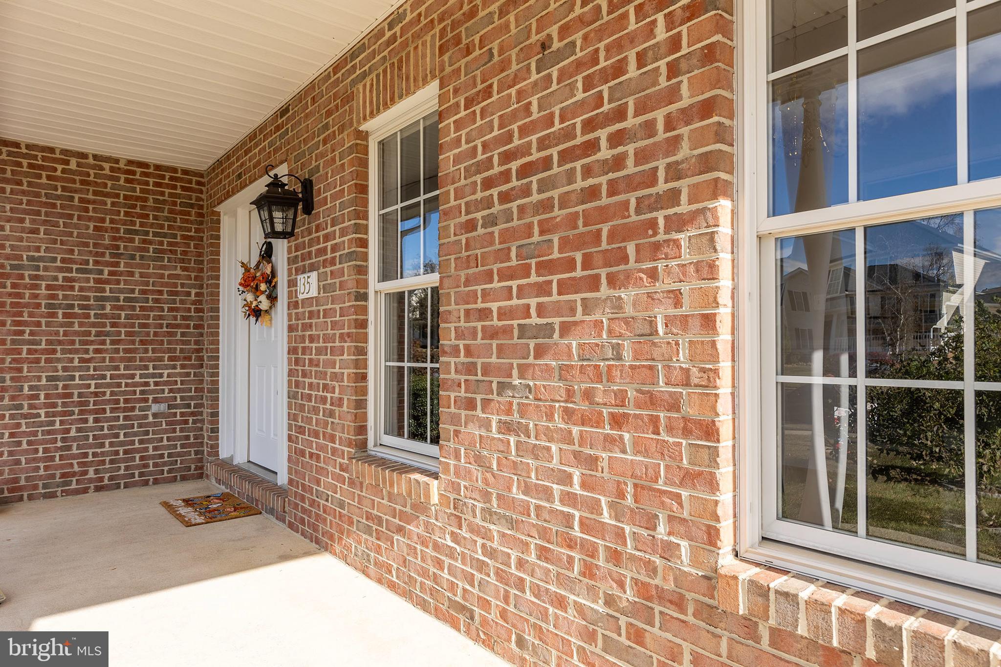 WOODSIDE ESTATES - Residential