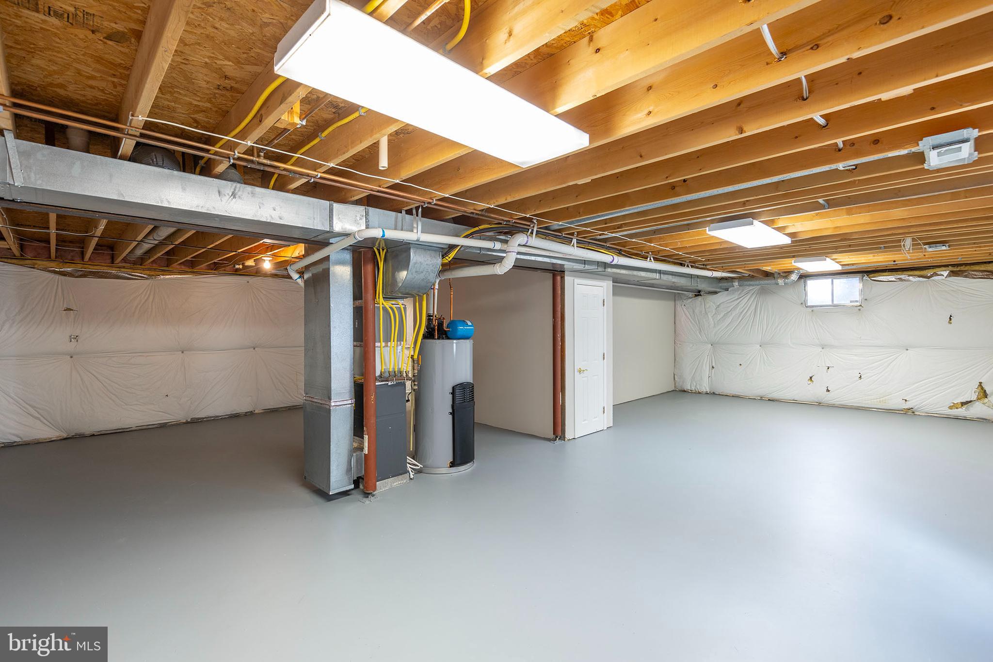 WOODSIDE ESTATES - Residential