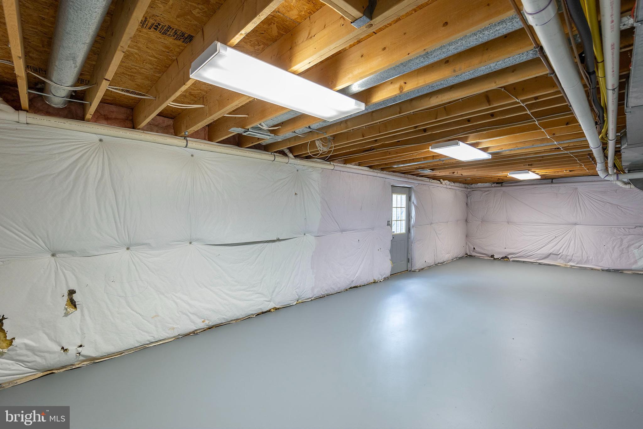 WOODSIDE ESTATES - Residential