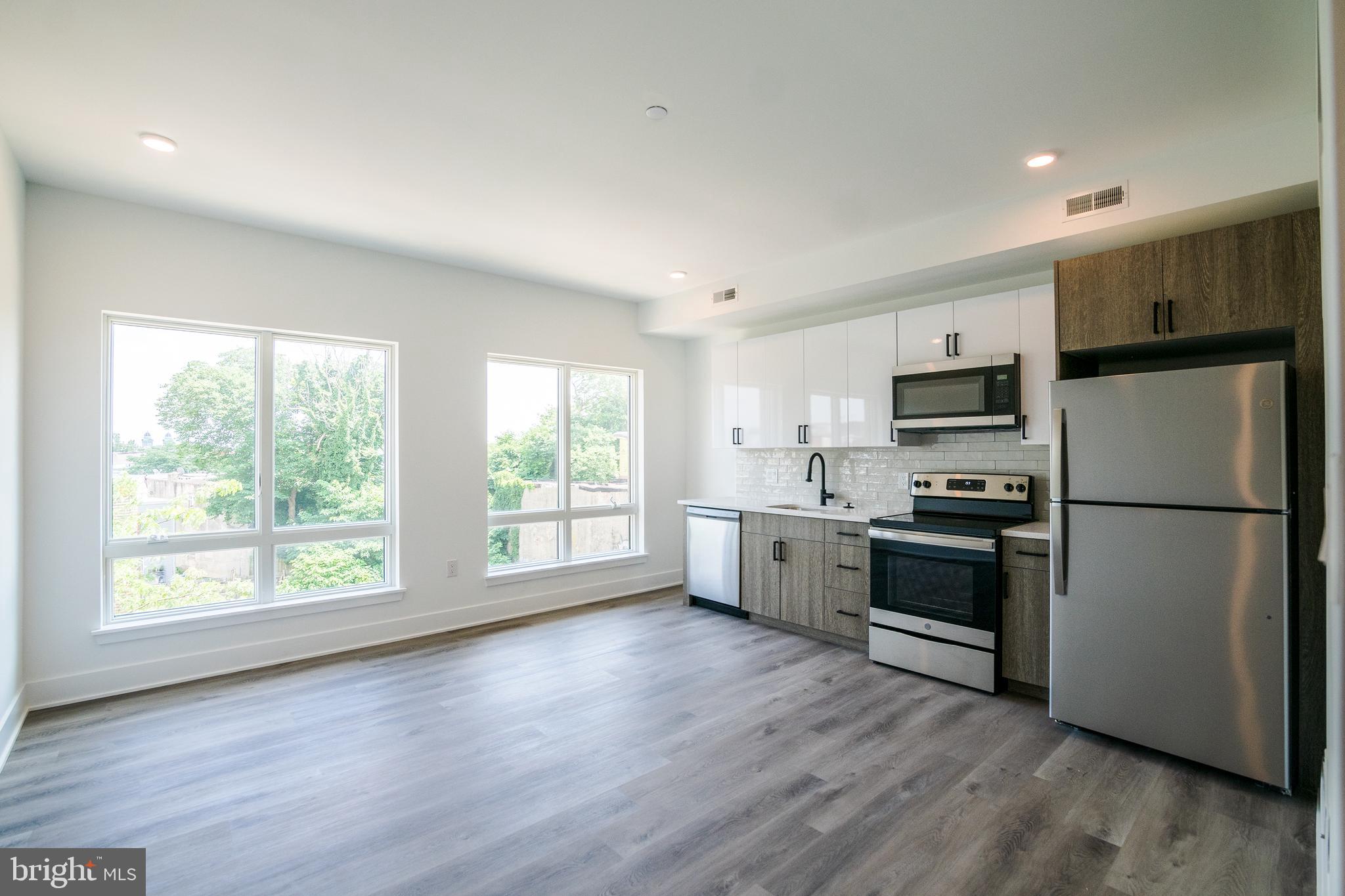 POINT BREEZE - Residential Lease