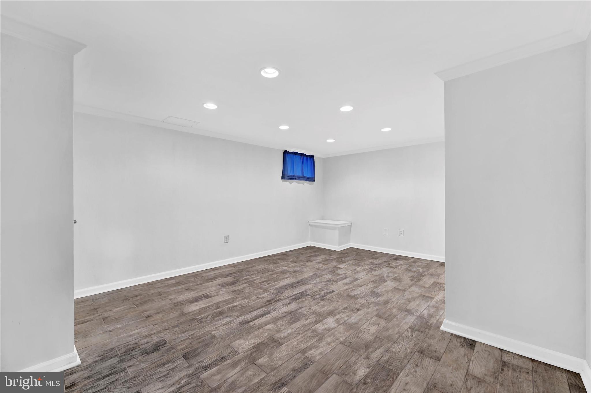 LOCKSLEY - Residential