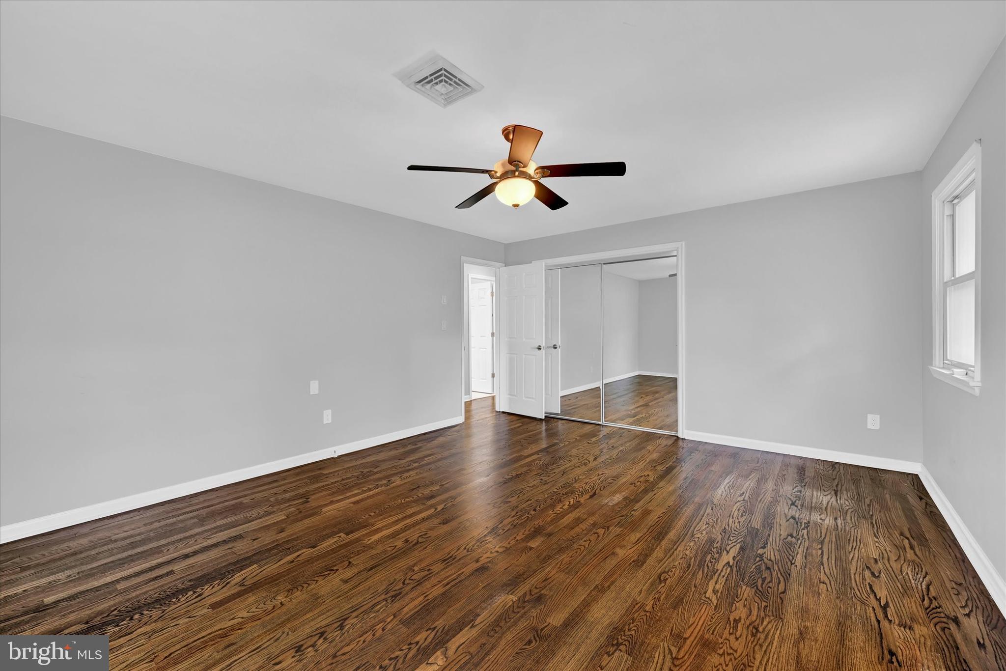 LOCKSLEY - Residential