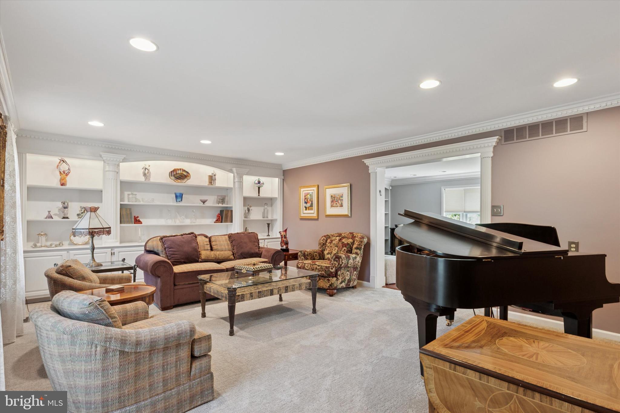 BLUE BELL - Residential