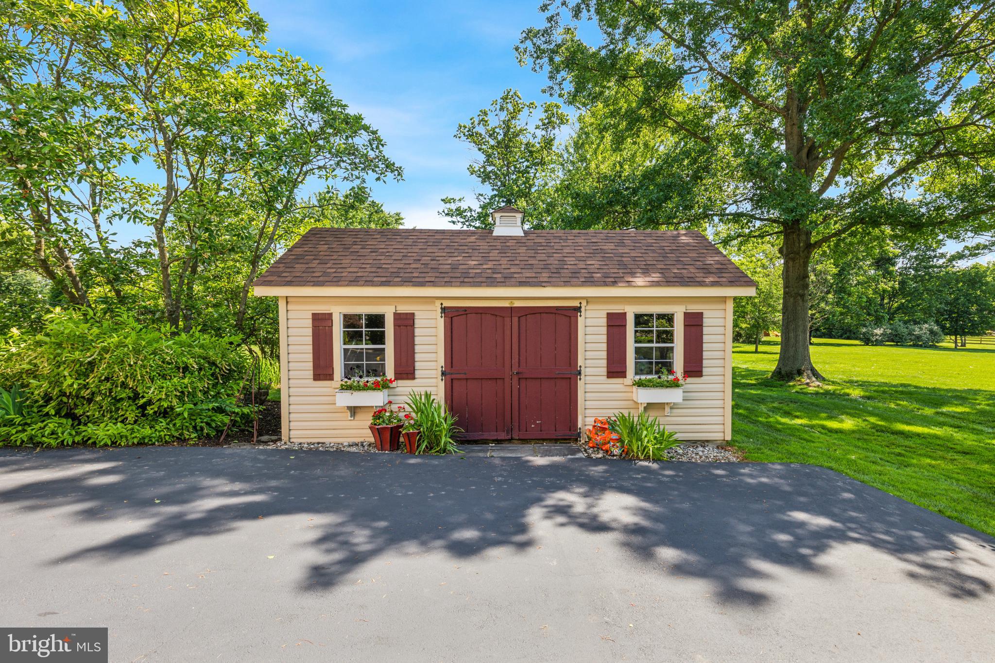 BLUE BELL - Residential