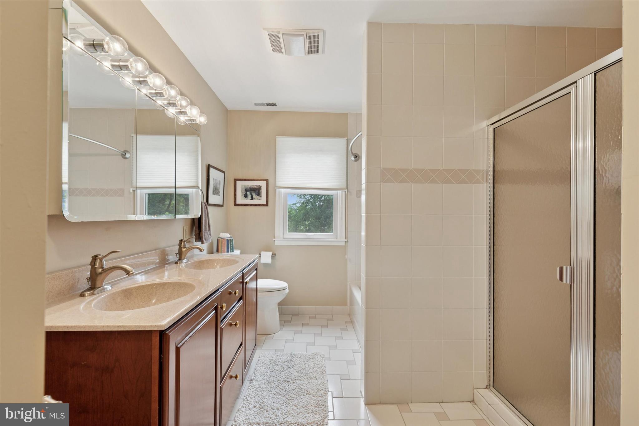 BLUE BELL - Residential