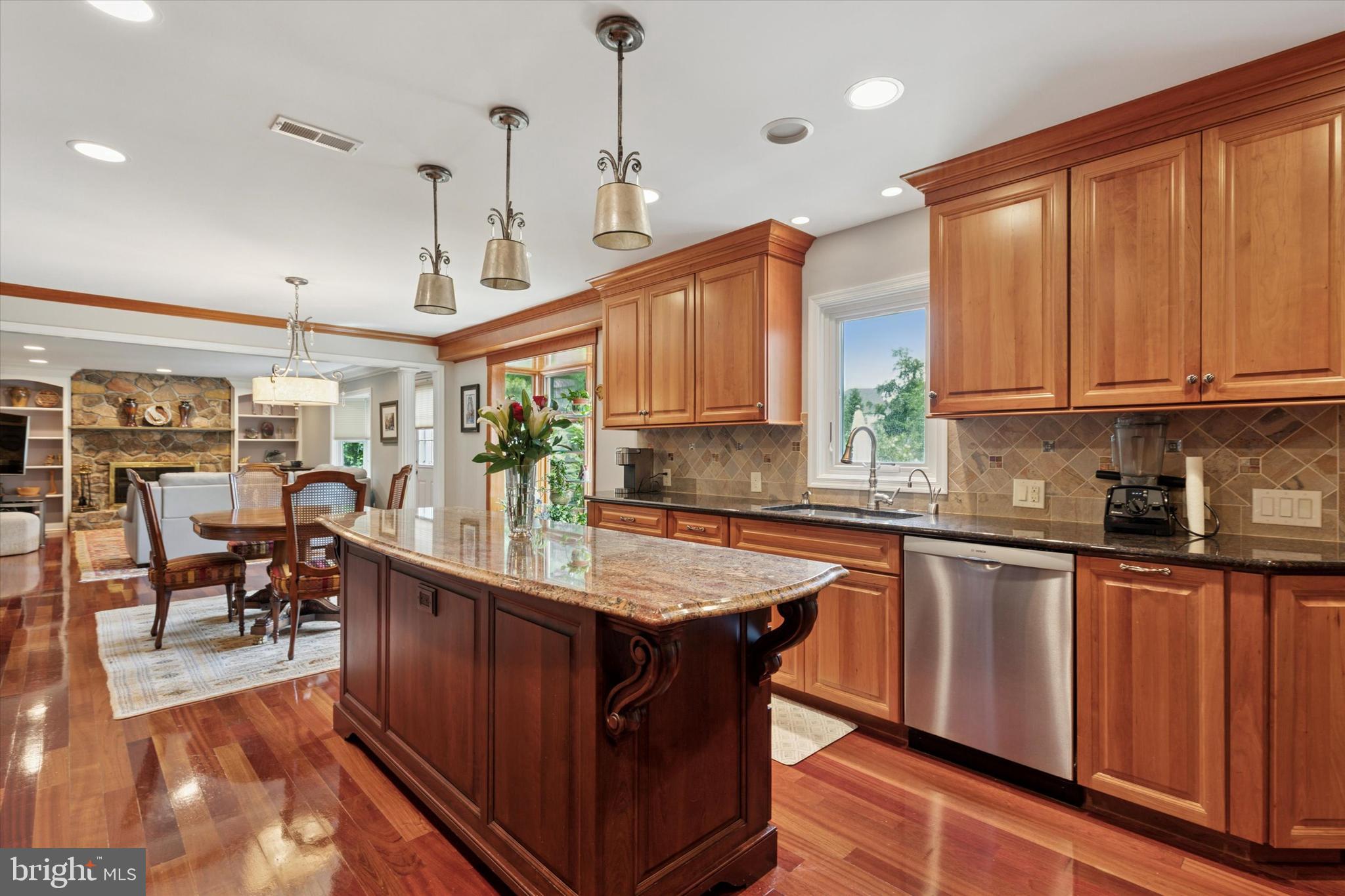 BLUE BELL - Residential