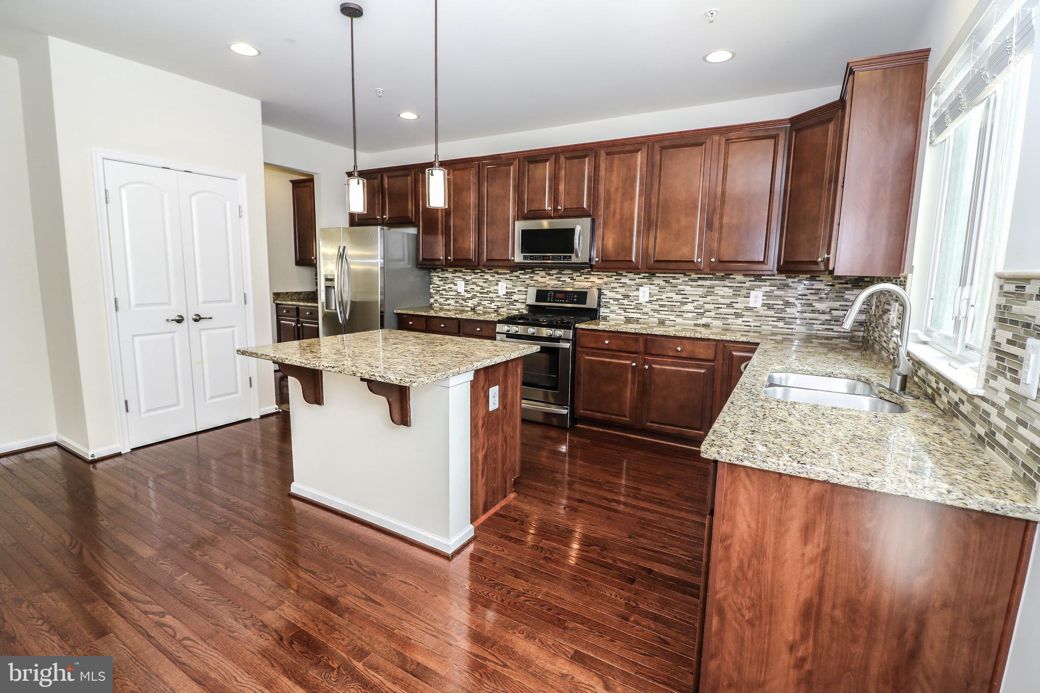 THE ENCLAVE AT ARUNDEL PRESERVE - Residential