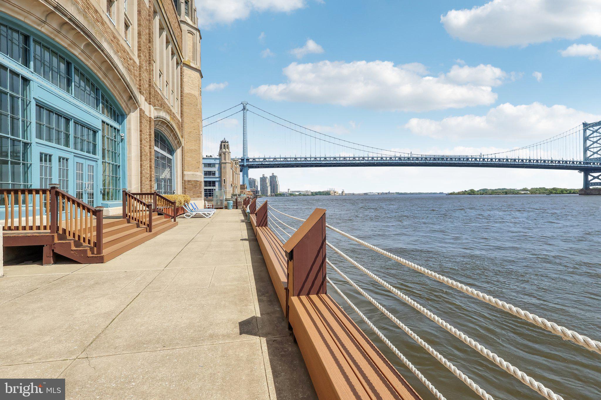 PENN'S LANDING - Residential