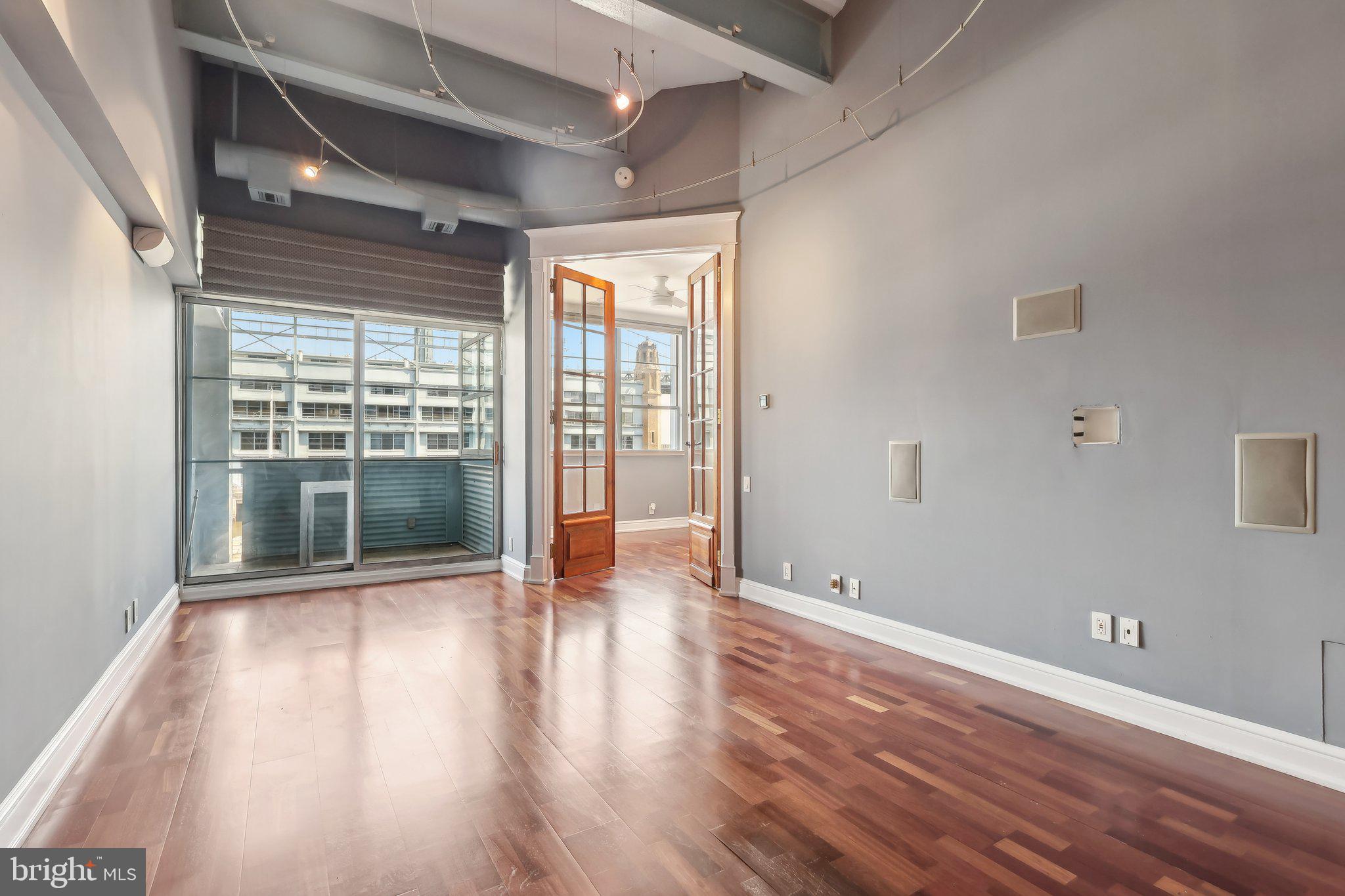 PENN'S LANDING - Residential