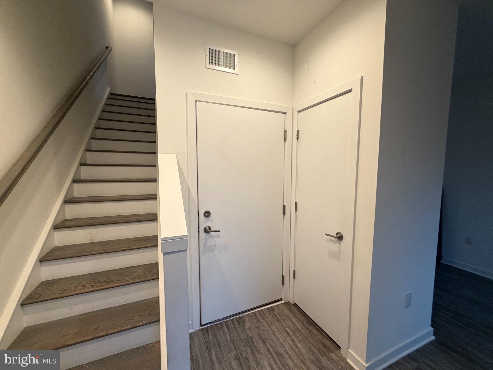 2018 NORTHBANK PLACE