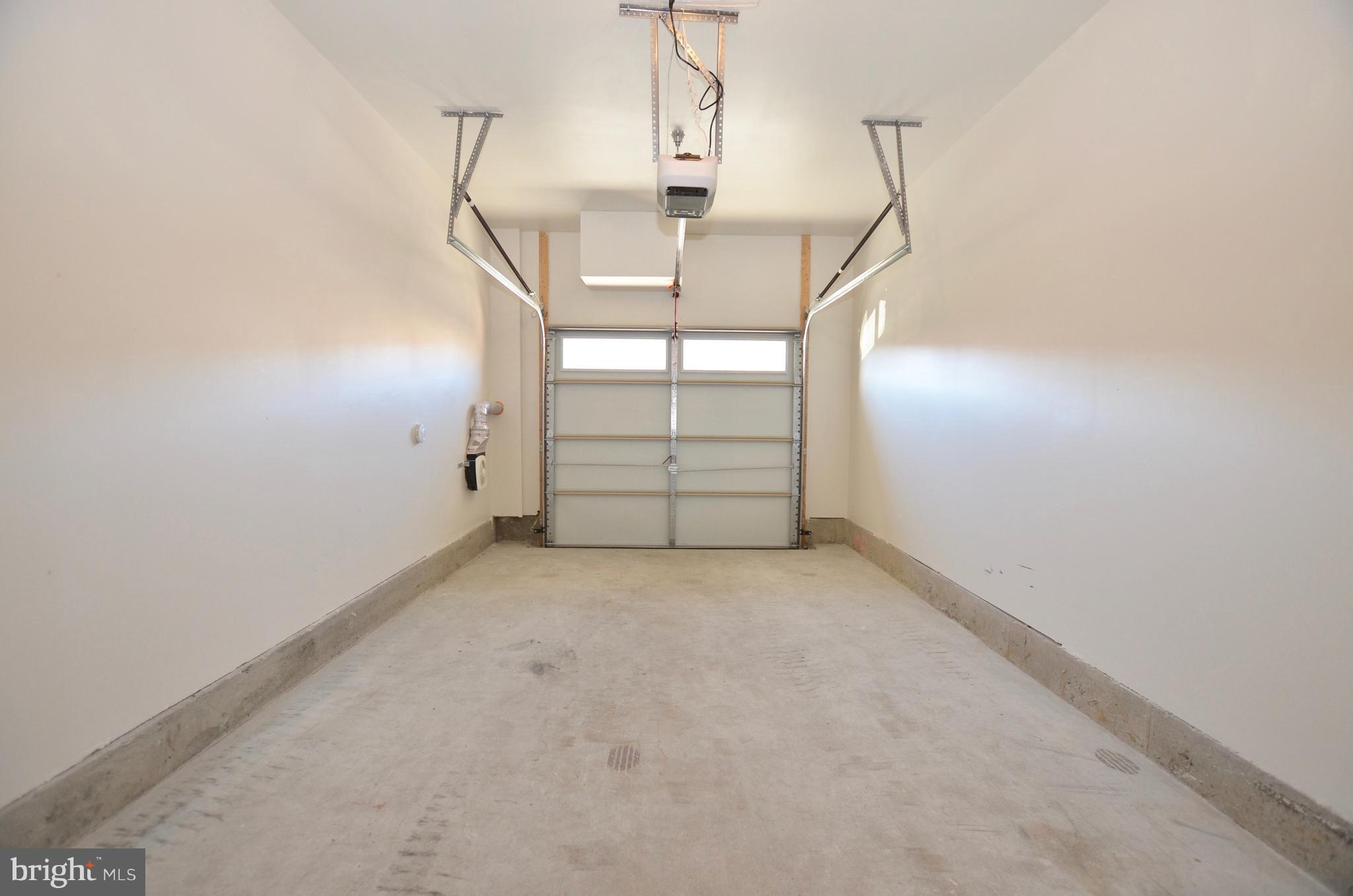 LOFTS AT VILLAGE WALK - Residential Lease