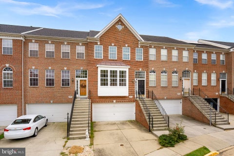 Townhouse For Rent - 43092 Shadow Terrace<br/> Loudoun County, LEESBURG, VA 20176