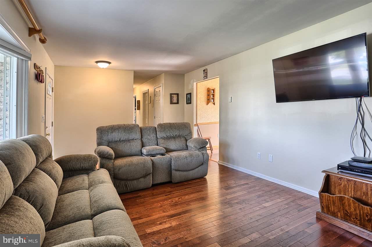 KINGSBROOK - Residential